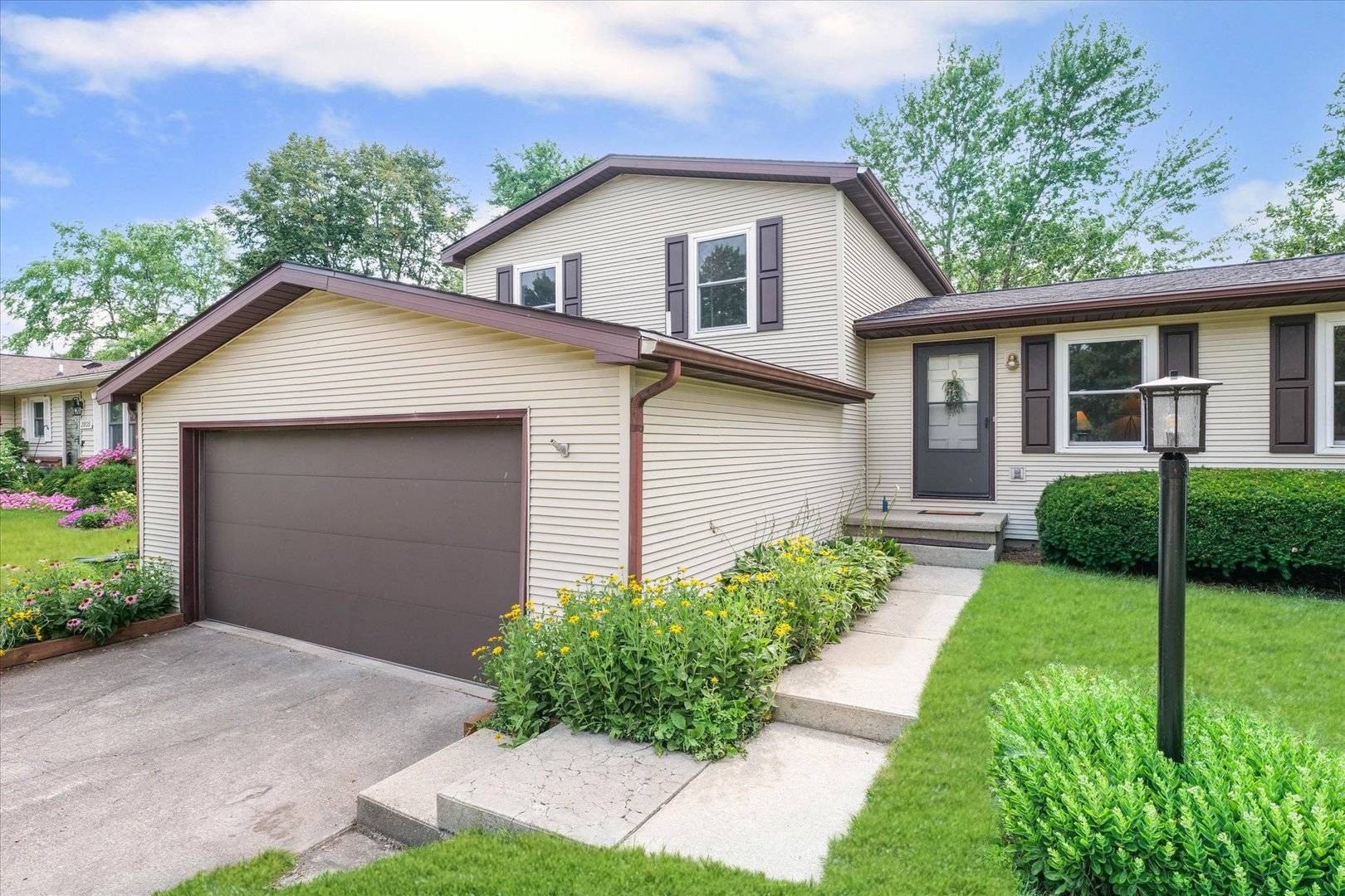 Urbana, IL 61802,2803 S Myra Ridge DR