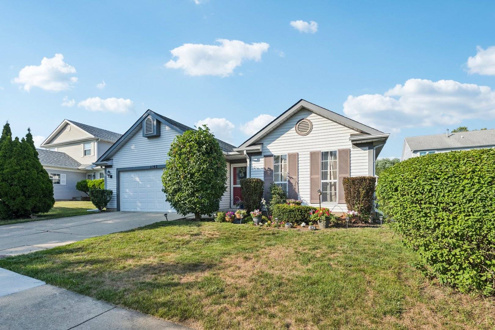 Hoffman Estates, IL 60192,1192 Sumac TRL