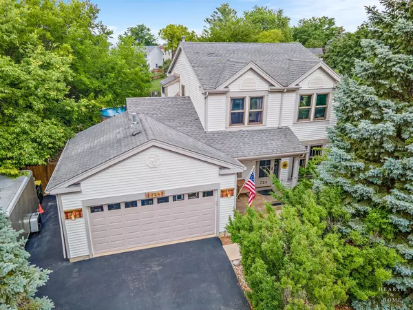 724 Cimarron DR, Cary, IL 60013