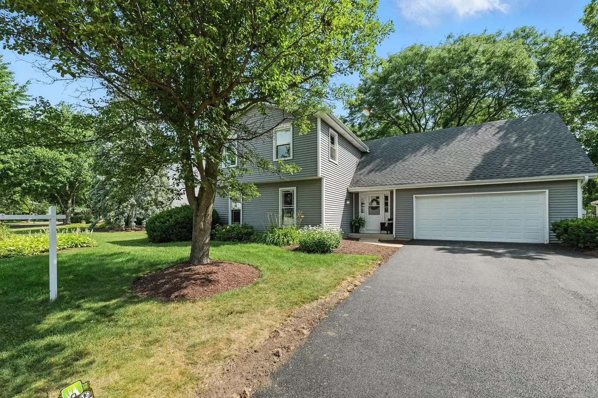 Naperville, IL 60540,1168 Banbury CIR