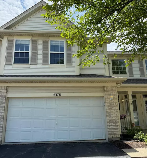 2376 Sunrise CT, Aurora, IL 60503