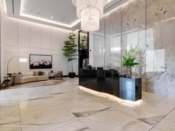 Chicago, IL 60601,363 E Wacker DR #2304