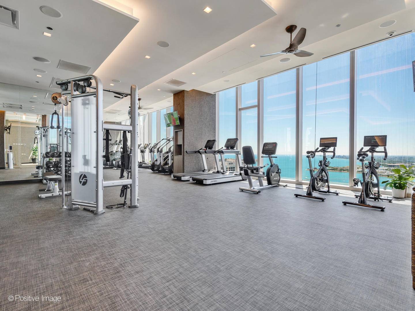 Chicago, IL 60601,363 E Wacker DR #2304