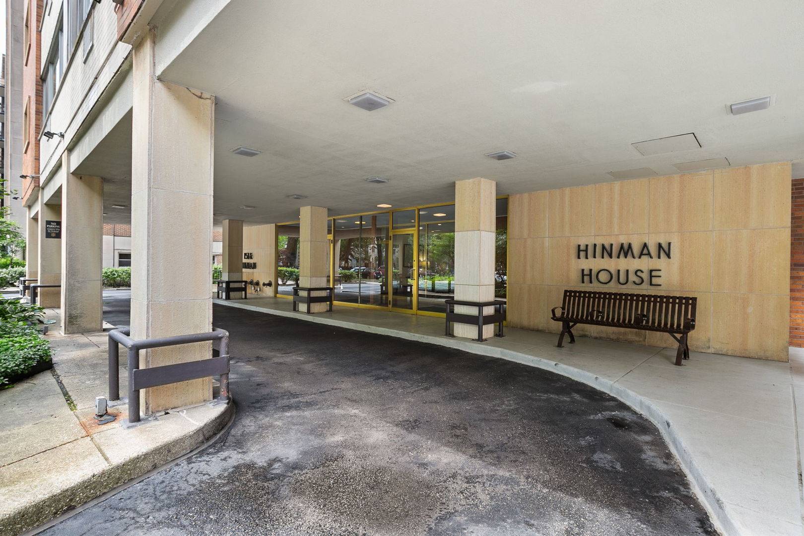 Evanston, IL 60201,1516 Hinman AVE #507