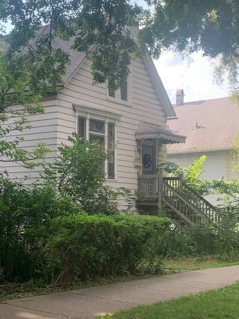 2932 N Troy ST, Chicago, IL 60618