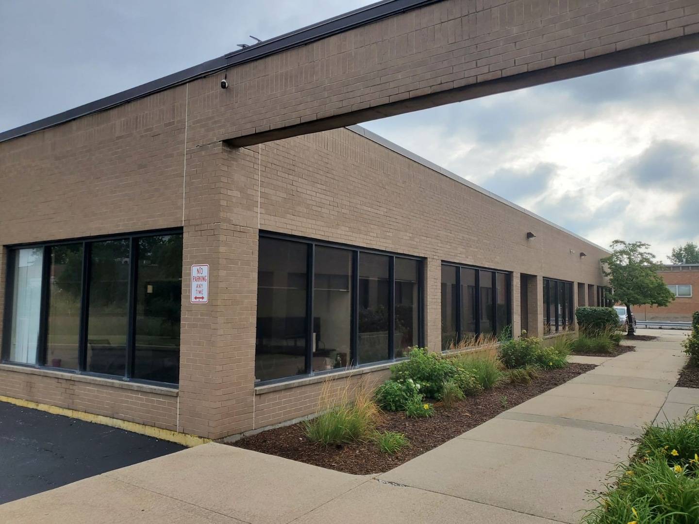 Des Plaines, IL 60018,304 Howard AVE
