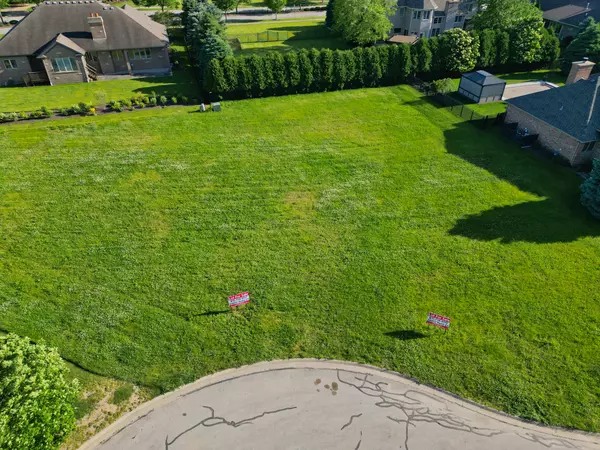 Plainfield, IL 60586,24817 Petit CT