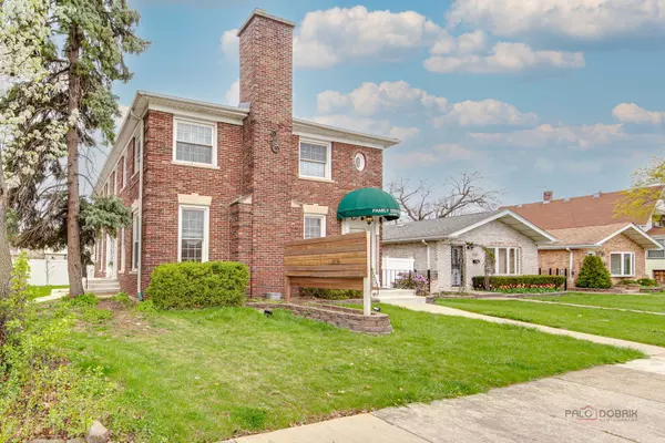 4212 Joliet AVE, Lyons, IL 60534