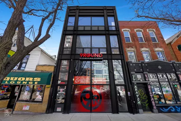 1653 W Division ST, Chicago, IL 60622