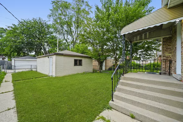 Bellwood, IL 60104,1032 Eastern AVE