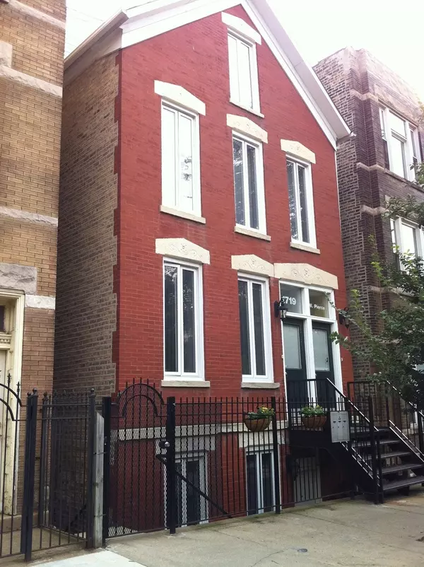 1719 W Pierce AVE #1, Chicago, IL 60622