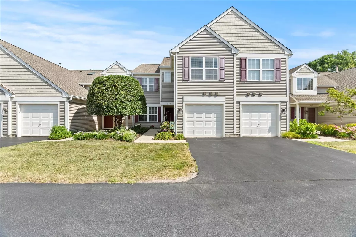 Naperville, IL 60564,2204 Waterleaf CT #103