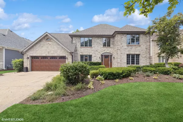 10809 Chaucer DR, Willow Springs, IL 60480