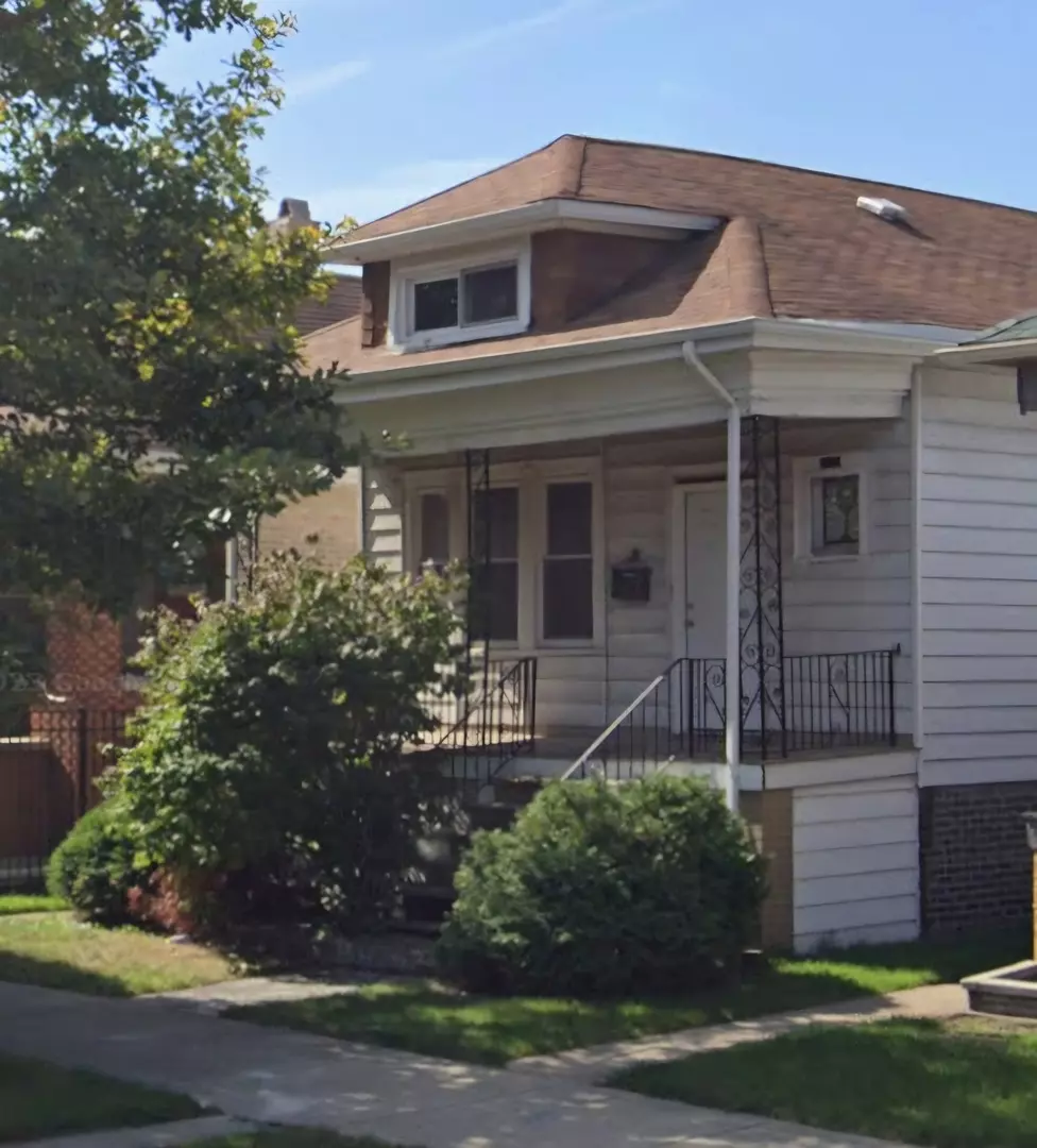 Chicago, IL 60617,8418 S ESSEX AVE