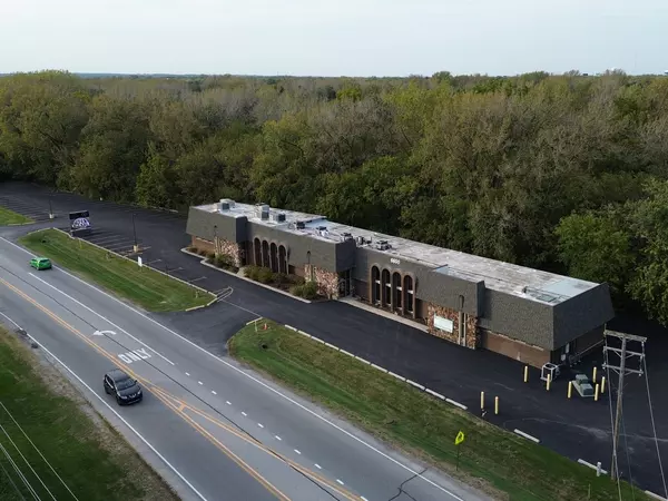 Palos Heights, IL 60463,6600 W College DR