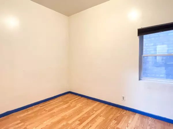 Chicago, IL 60616,450 W 29th ST