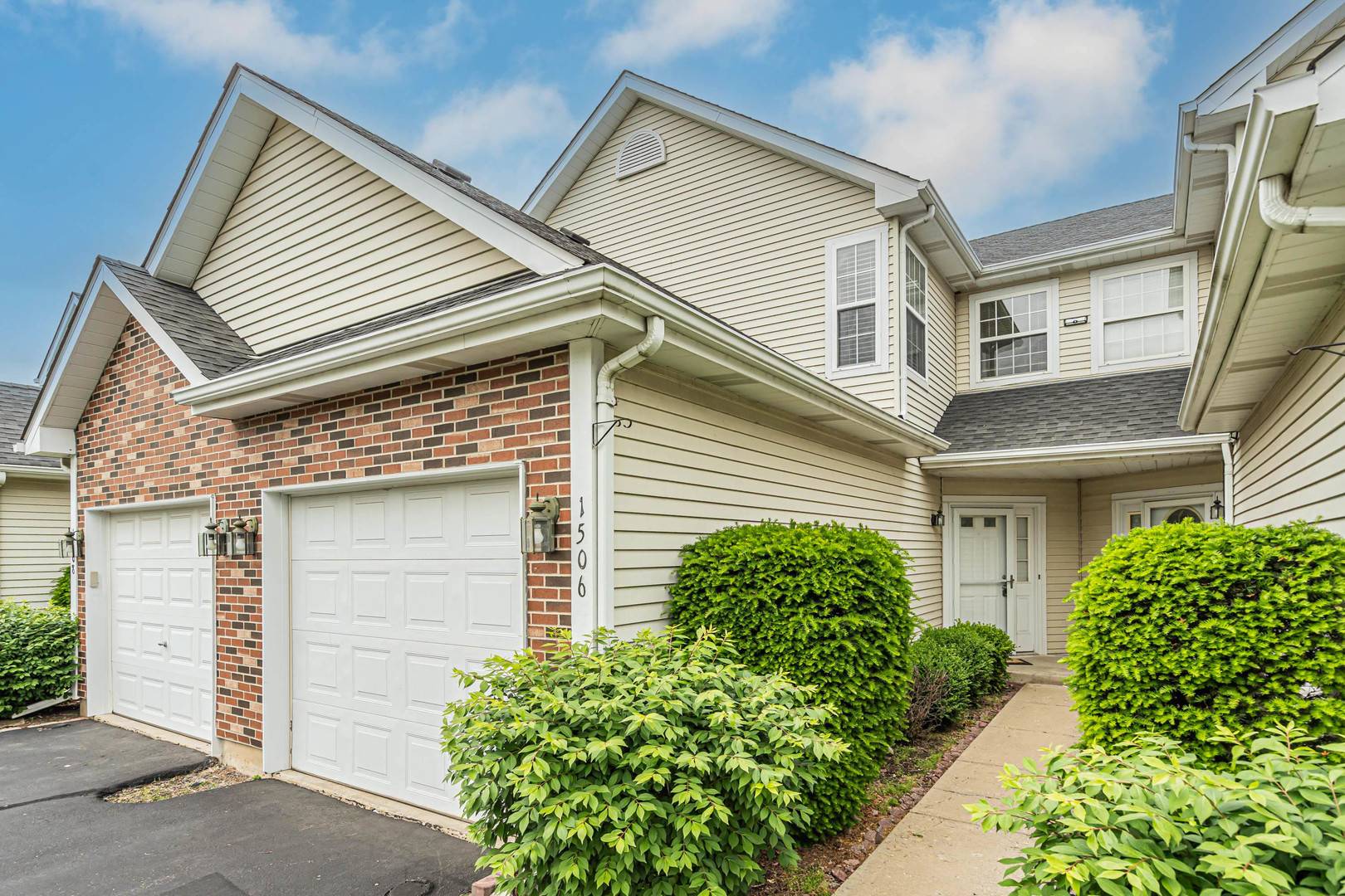 1506 Cottonwood TRL, Yorkville, IL 60560
