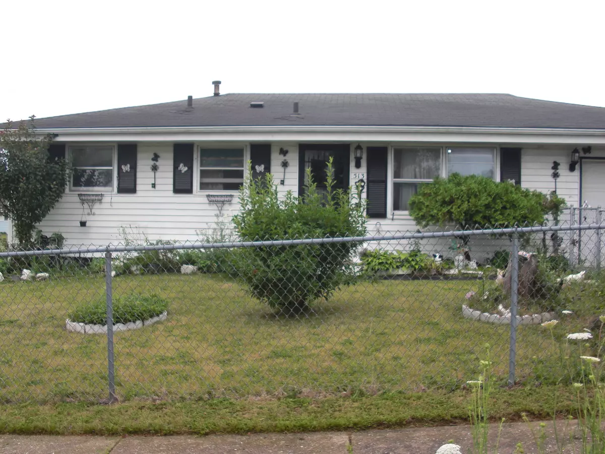 Rockford, IL 61101,513 Overland TRL