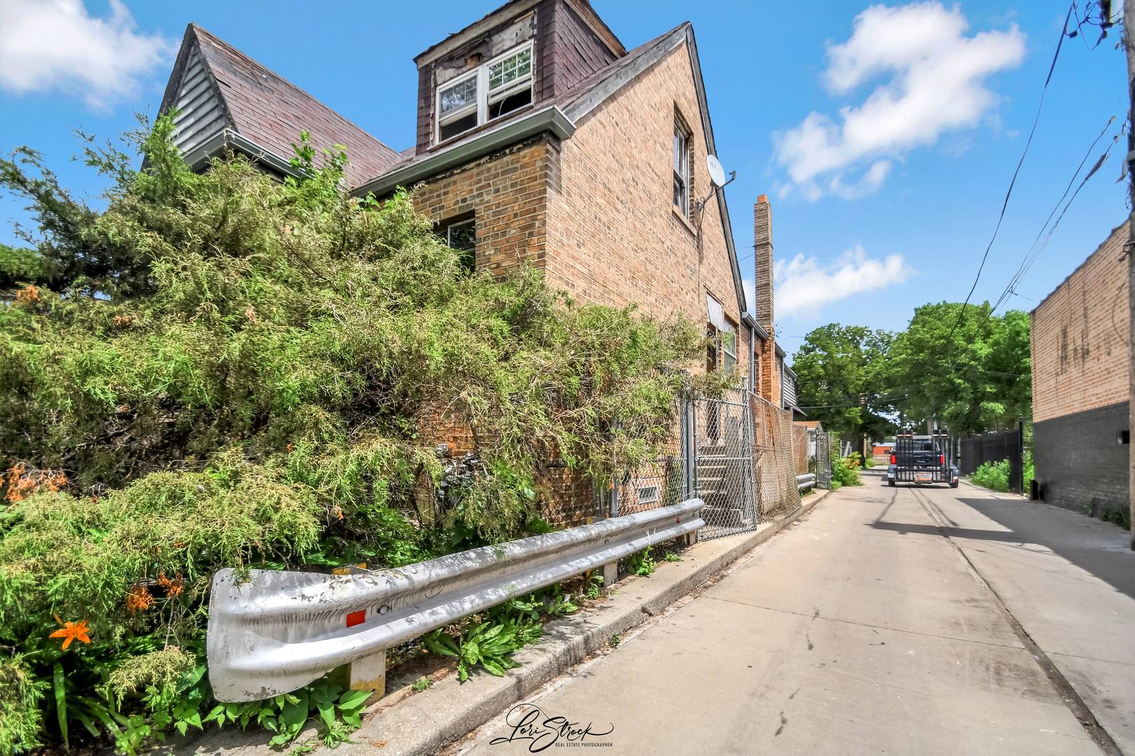 Chicago, IL 60617,8645 S Bennett AVE