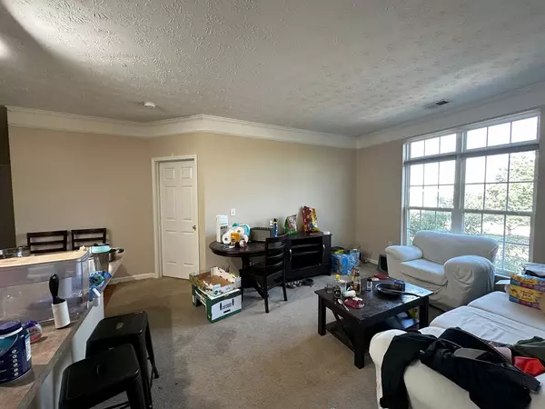 Urbana, IL 61801,1901 N Lincoln AVE #205