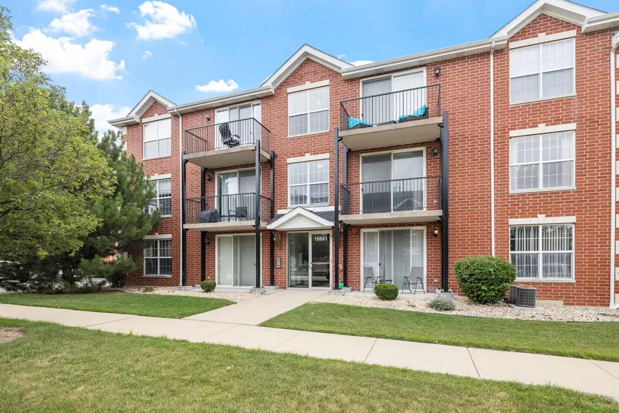 16661 Liberty CIR #2S, Orland Park, IL 60467