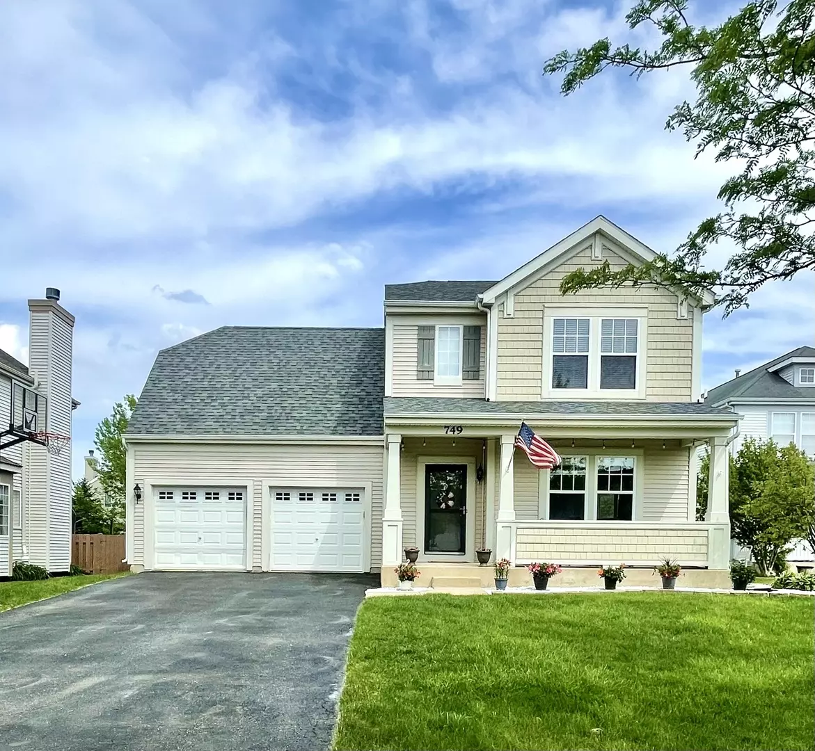 Round Lake, IL 60073,749 S Vintage LN