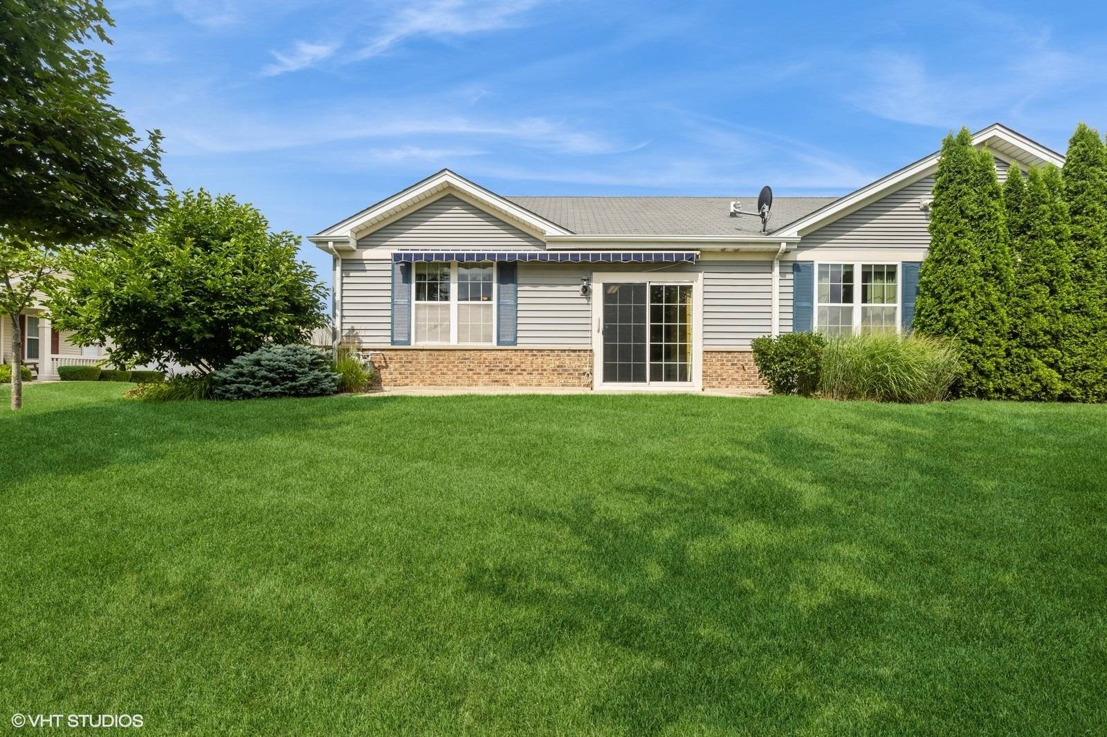 Pingree Grove, IL 60140,1689 HANNAH LN