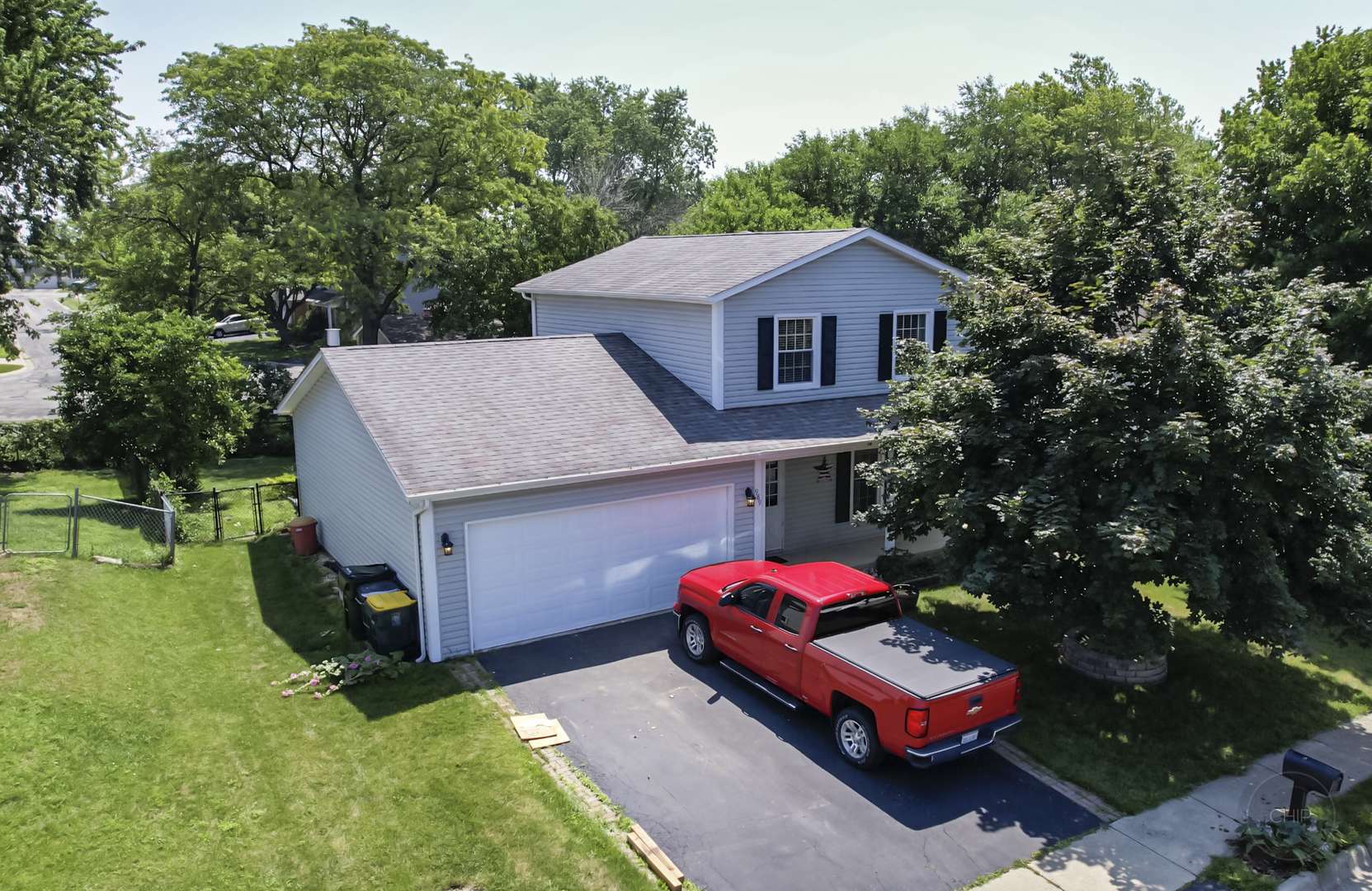 989 Tioga CT, Carol Stream, IL 60188