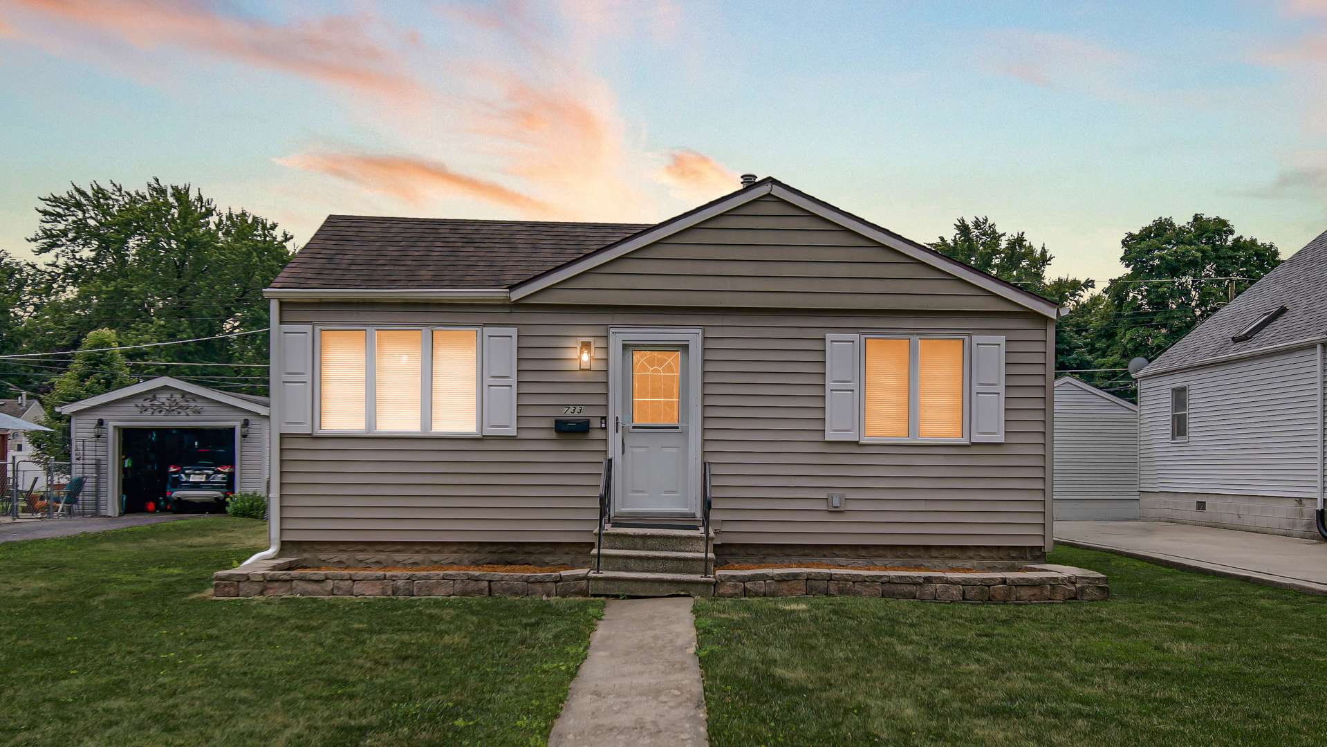 Morris, IL 60450,733 2nd AVE