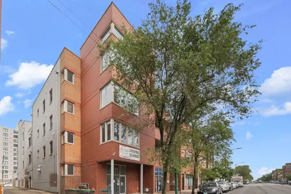 2058 N Western AVE #301, Chicago, IL 60647