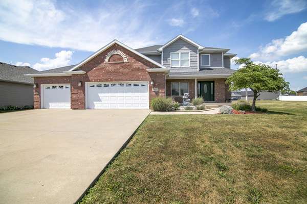 585 Chase CT, Bourbonnais, IL 60914