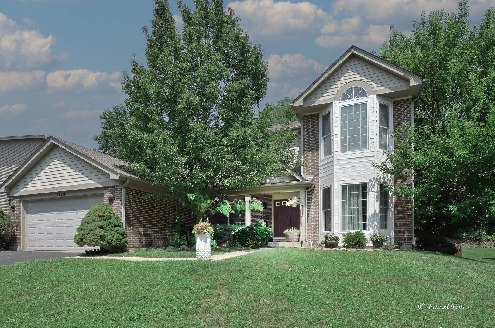 Algonquin, IL 60102,1920 Jester LN
