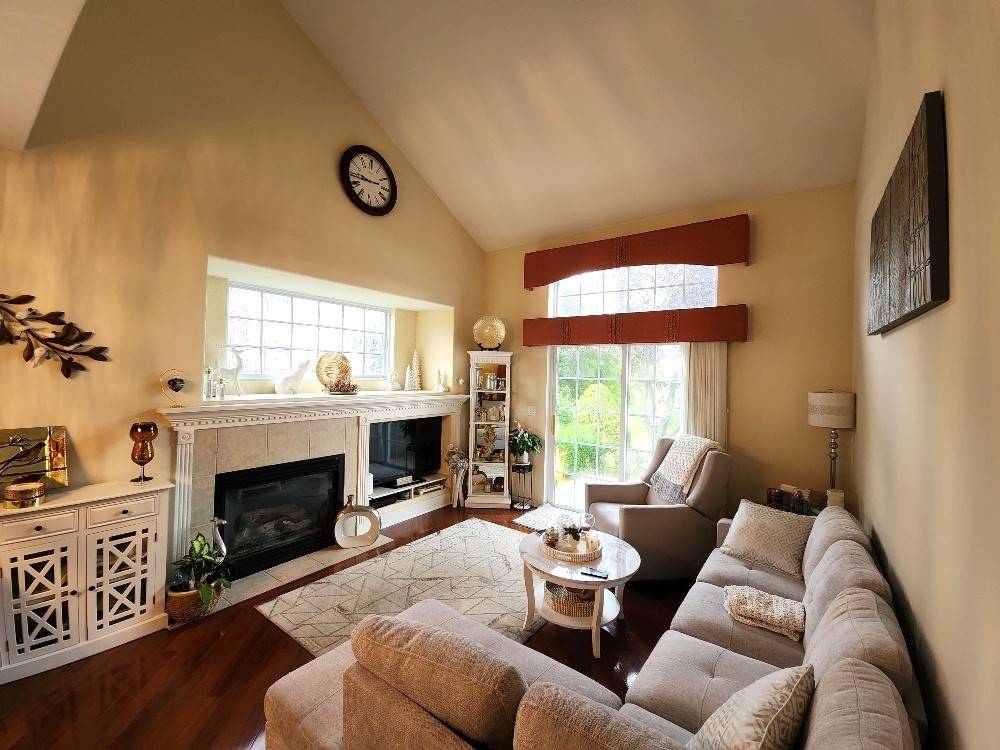Geneva, IL 60134,2510 Lorraine CIR