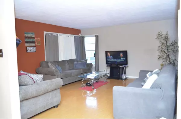 Matteson, IL 60443,3762 216 PL