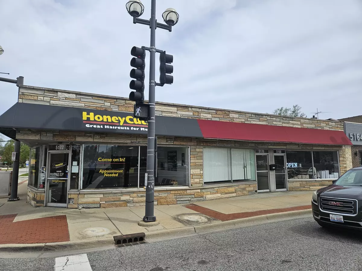 Oak Lawn, IL 60453,5170 W 95th ST