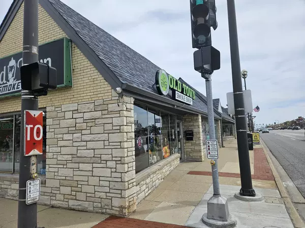 Oak Lawn, IL 60453,5370 W 95th ST