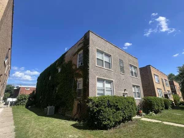 Skokie, IL 60077,9013 La Crosse AVE