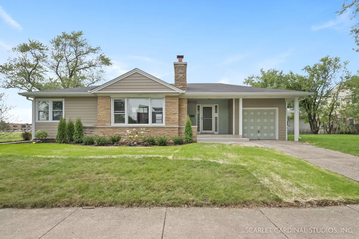 Villa Park, IL 60181,944 S Harvard AVE
