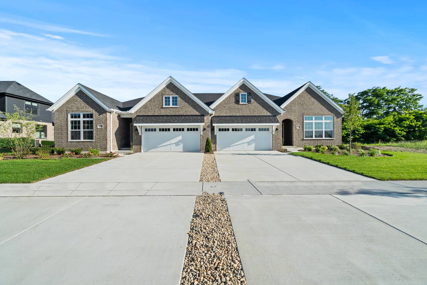 Lemont, IL 60439,16530 Kayla DR