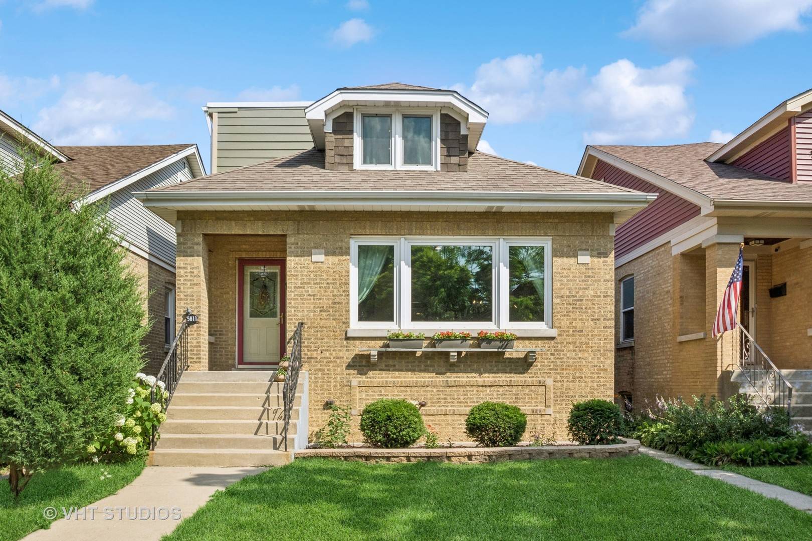 Chicago, IL 60631,5811 N Napoleon AVE