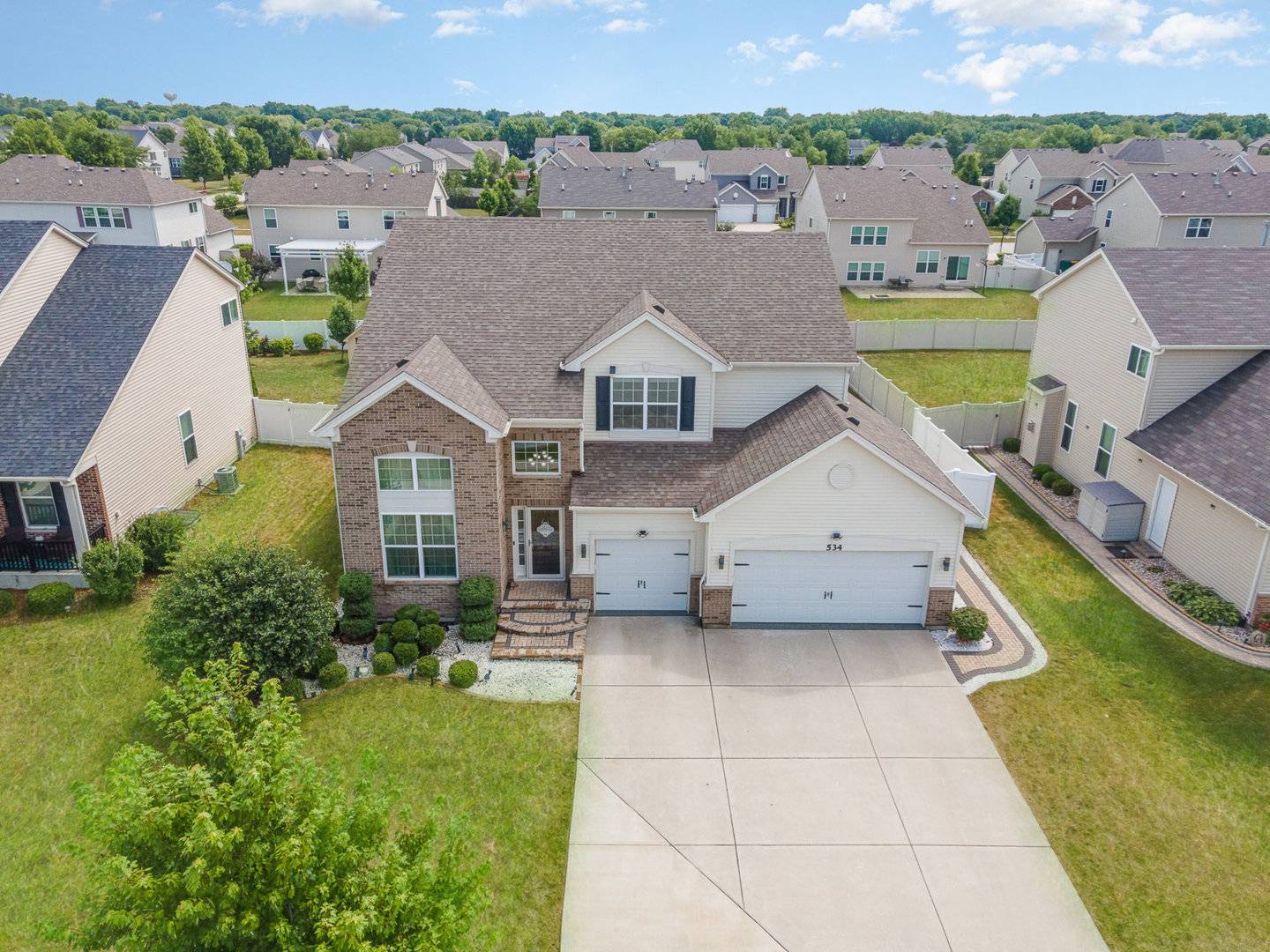 534 Northgate LN, Shorewood, IL 60404