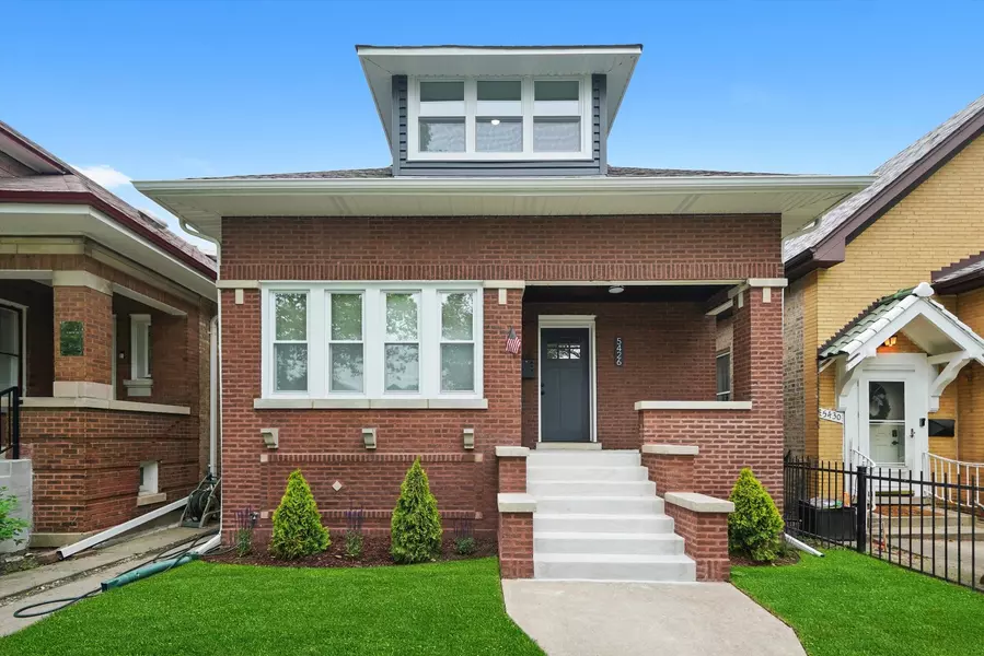 5426 N Bernard ST, Chicago, IL 60625