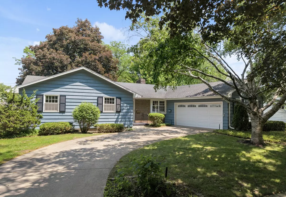 Dekalb, IL 60115,1208 Gifford ST