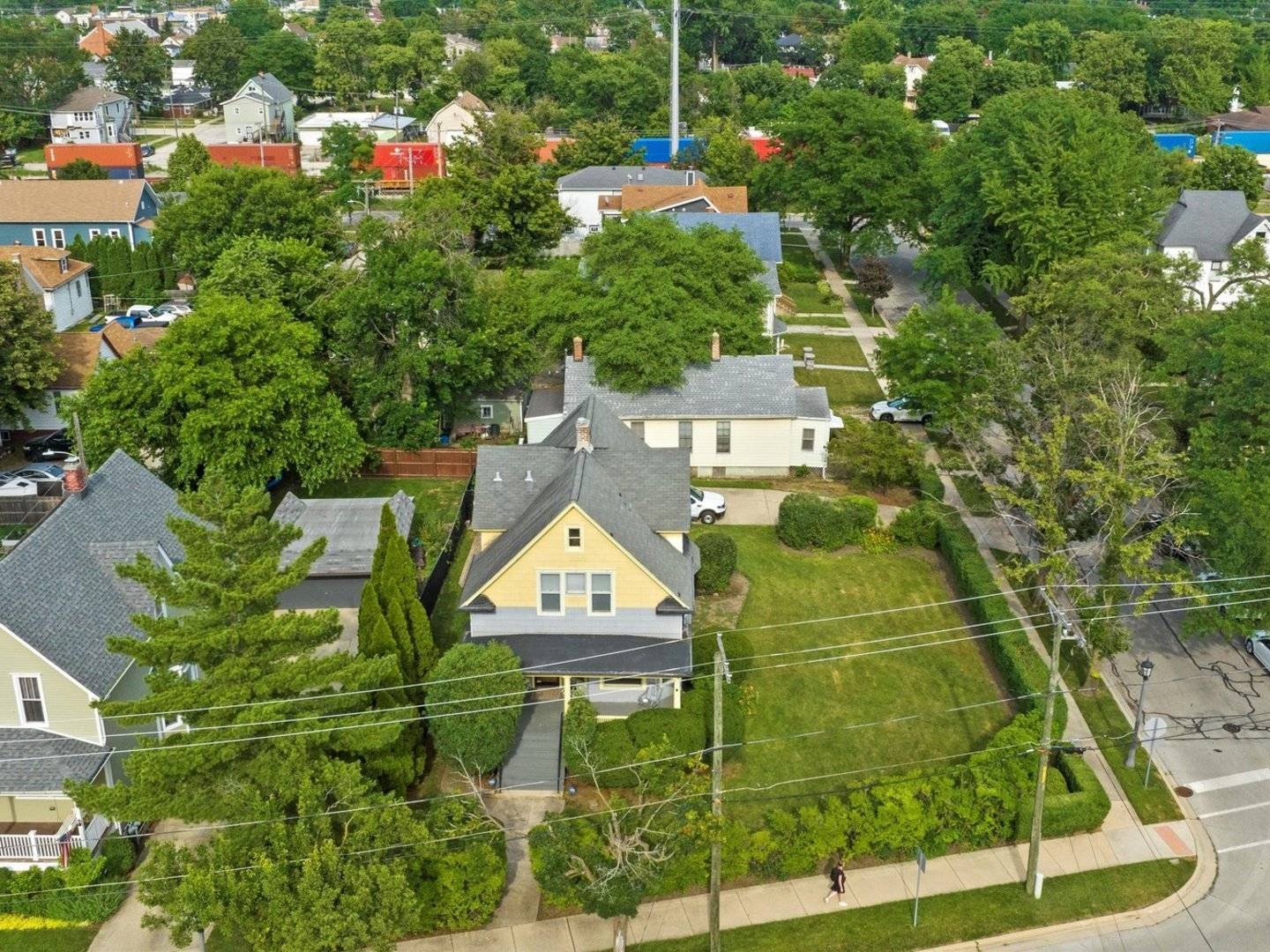 La Grange, IL 60525,31 Bluff AVE