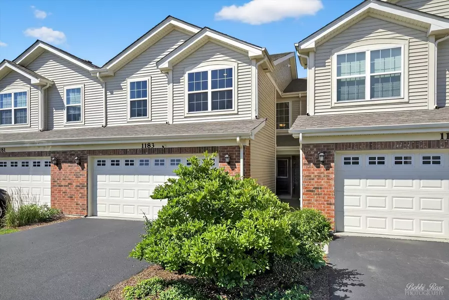 1183 Kingsmill DR, Algonquin, IL 60102