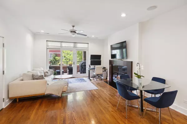 Chicago, IL 60607,1242 W Jackson BLVD #2W