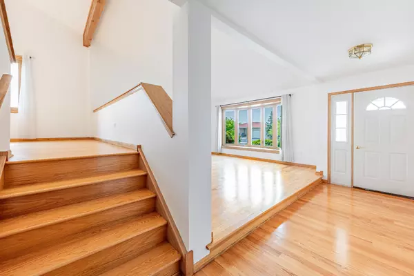Orland Hills, IL 60487,9132 Boardwalk TER