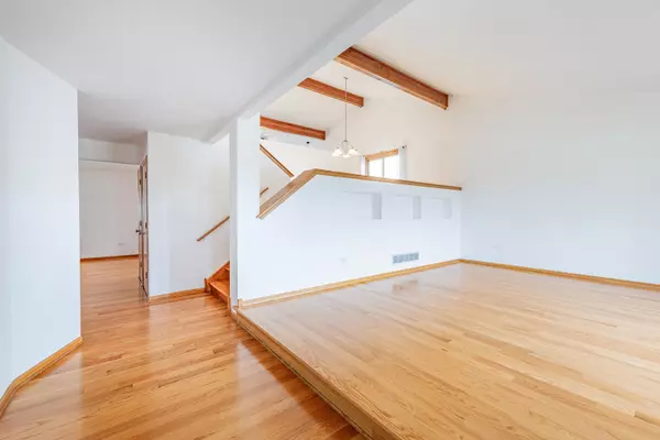 Orland Hills, IL 60487,9132 Boardwalk TER