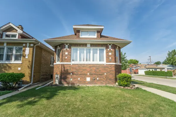 7851 W Oakleaf AVE, Elmwood Park, IL 60707