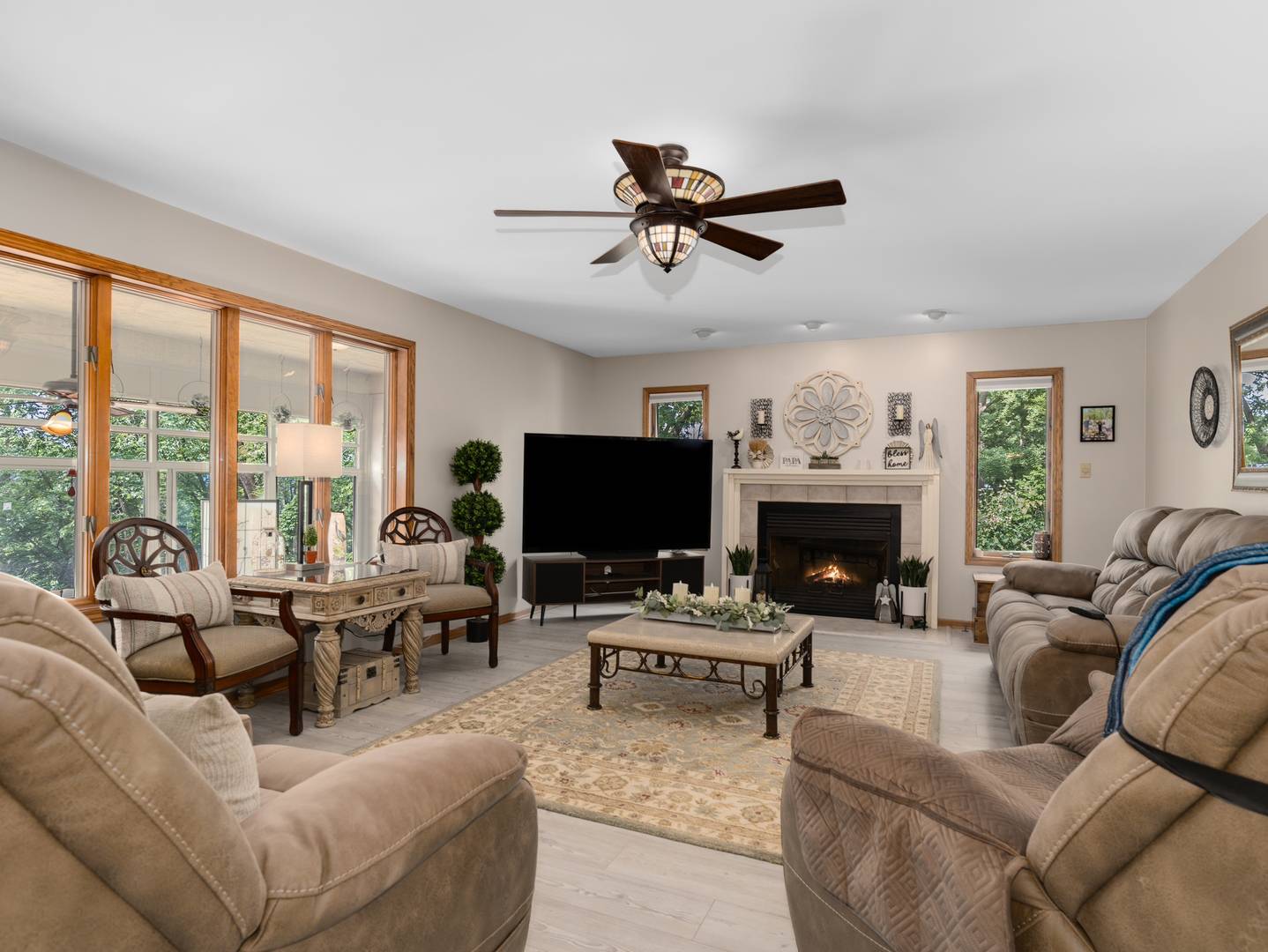 Channahon, IL 60410,26223 W Highland DR
